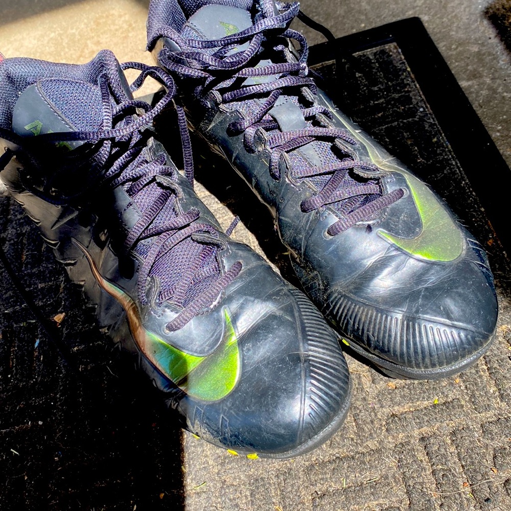 Nike cleats size 9.5